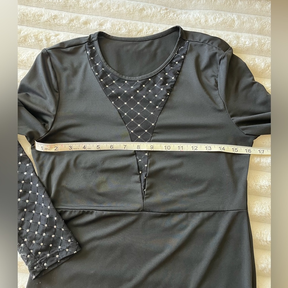 Mesh Insert Long Sleeve Top! - Picture 6 of 10